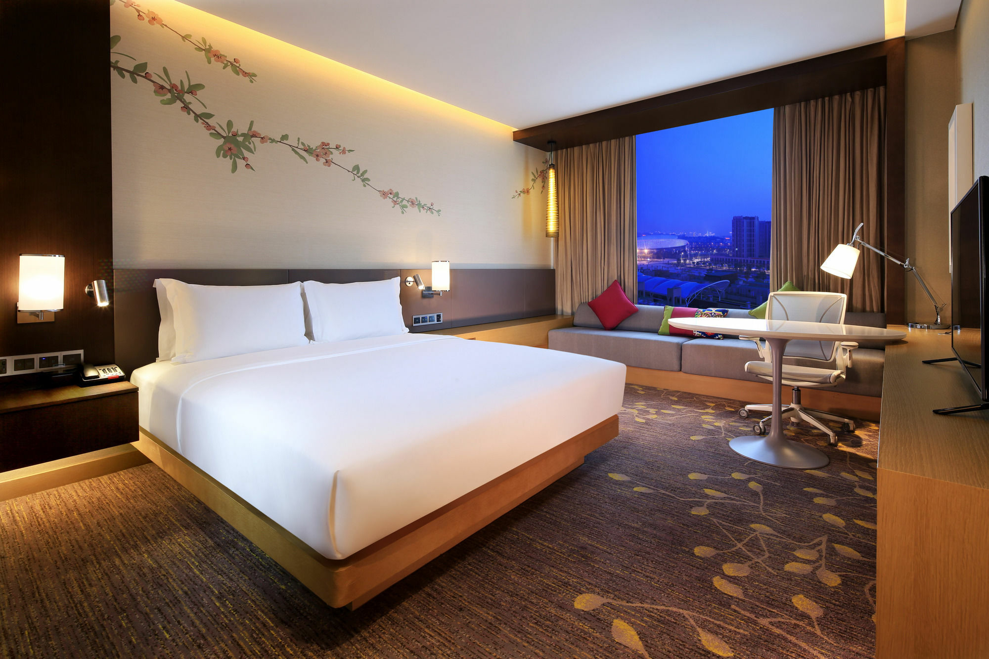 One-Bedroom King Suite