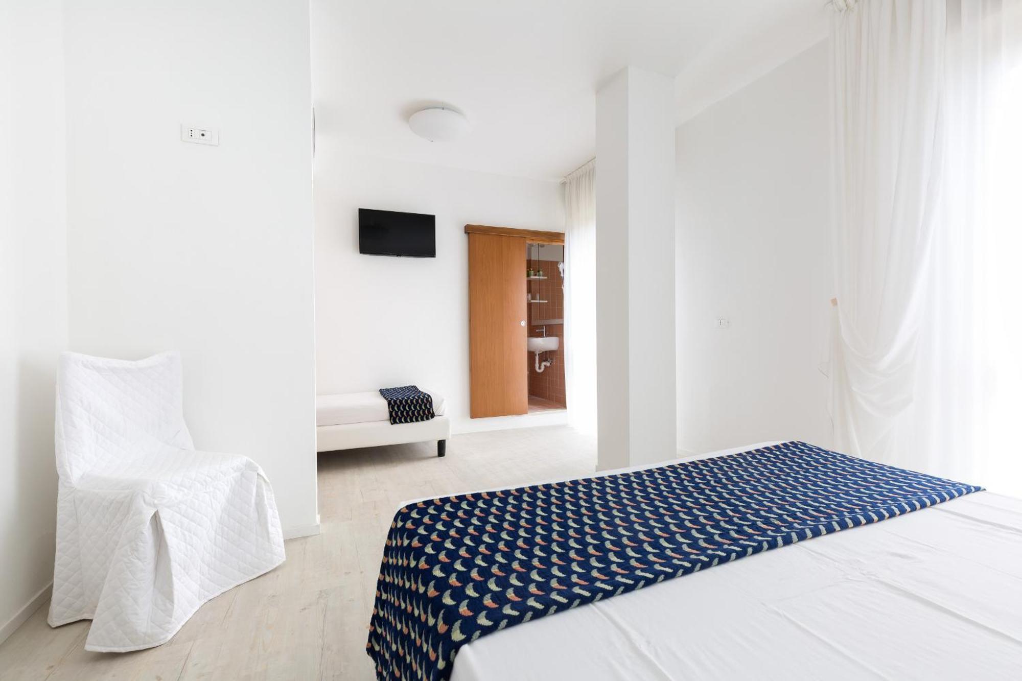 Triple Room,1202818168:JPEG