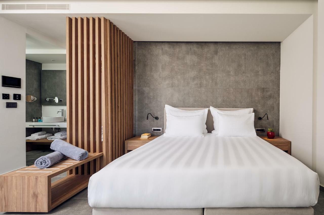 Deluxe Double Room with Private Pool & Sea View
