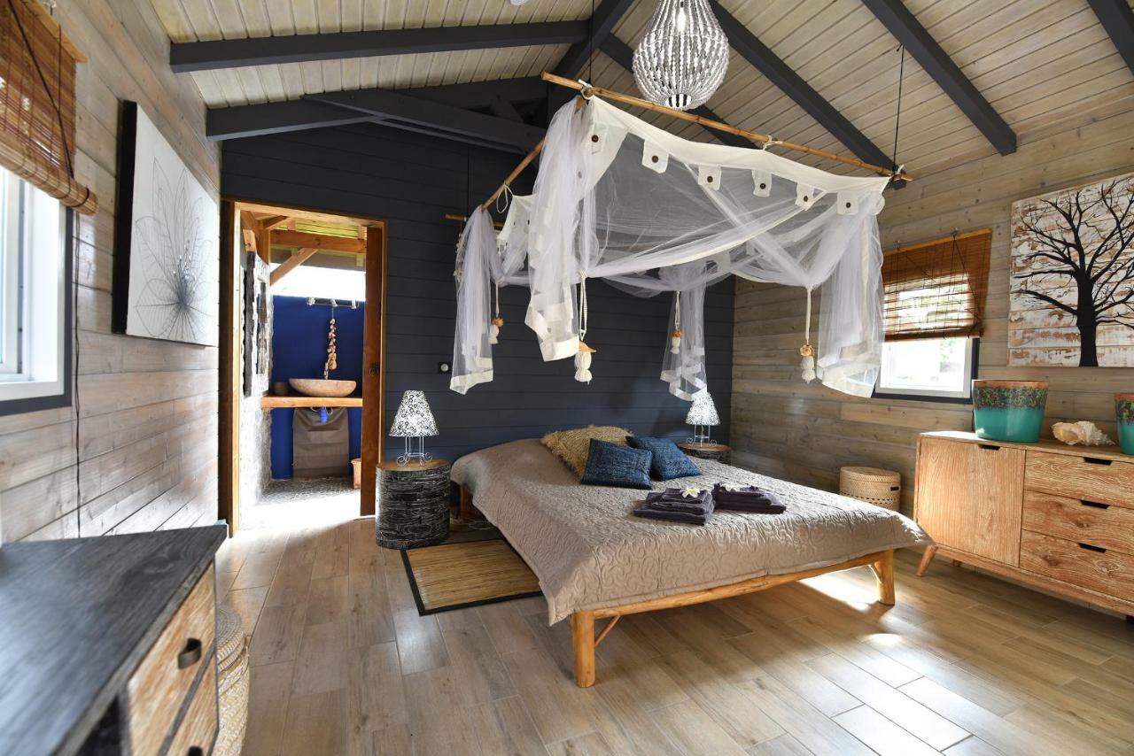 One-Bedroom Bungalow,1641777756:JPEG