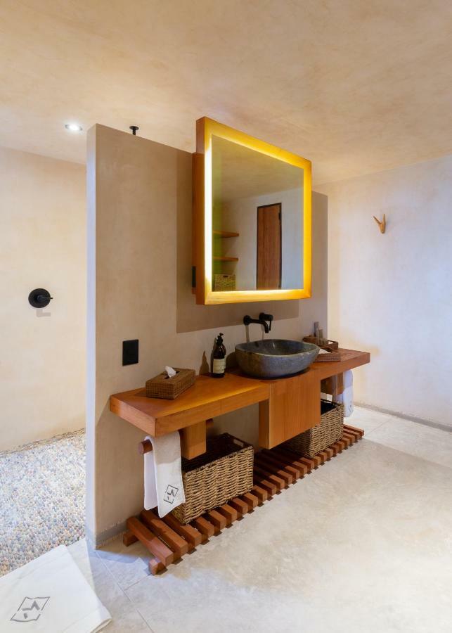 Ground floor Jungle View Suite