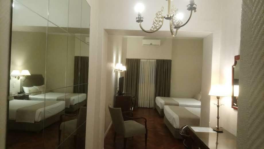 Quarto Família