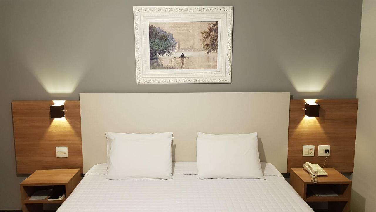 Standard Quadruple Room,925715707:JPEG