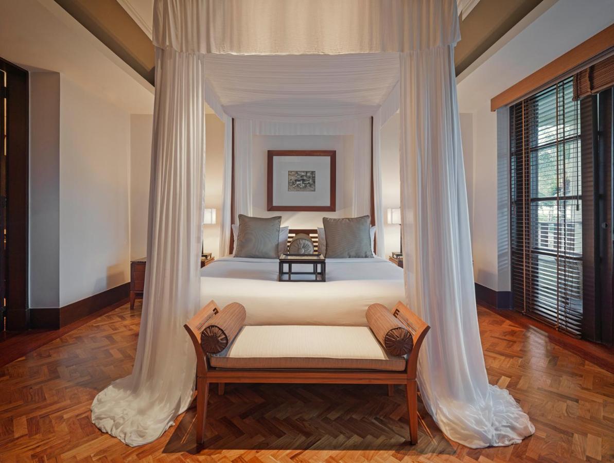 One-Bedroom Deluxe Suite Ocean View