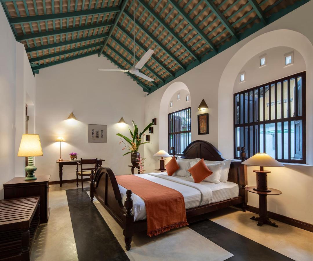 Super Deluxe Room with Bathtub