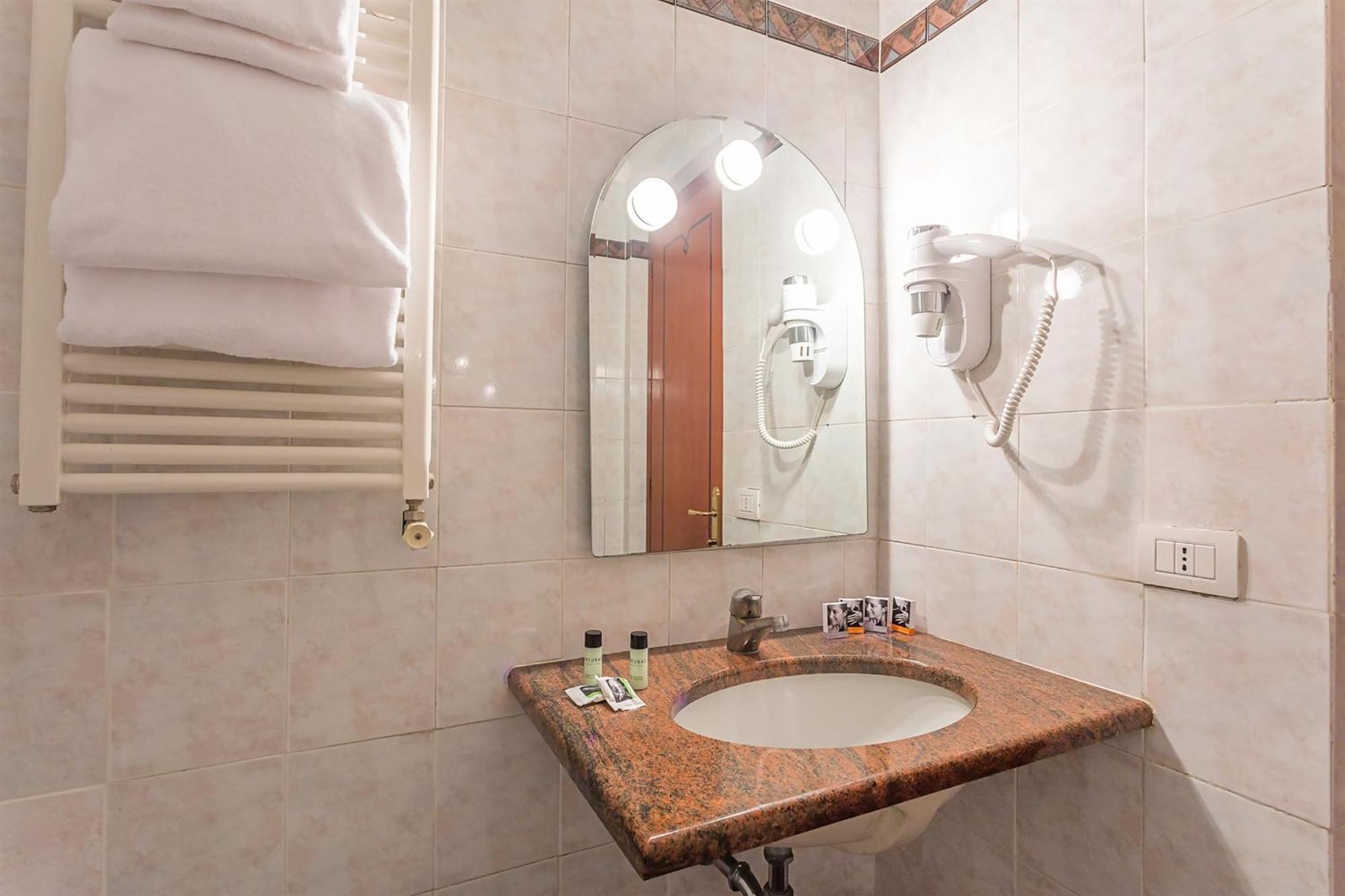 Economy Double or Twin Room
