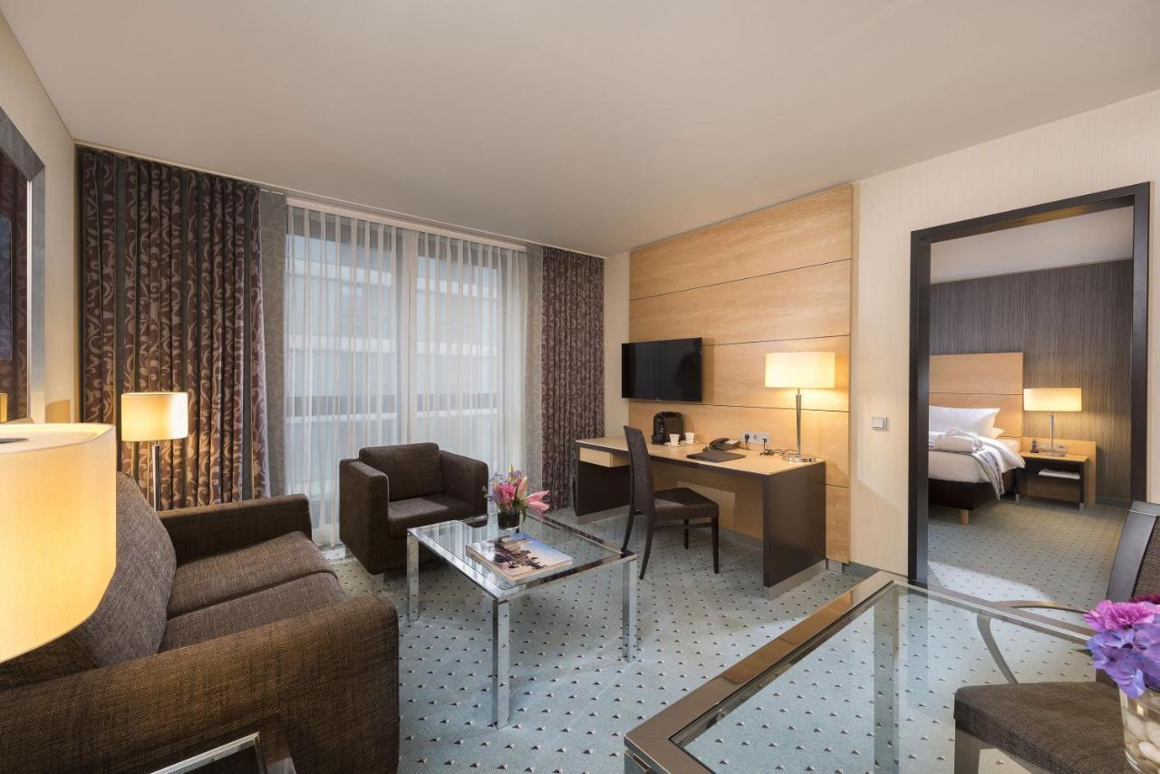 Junior Suite,966283231:JPEG