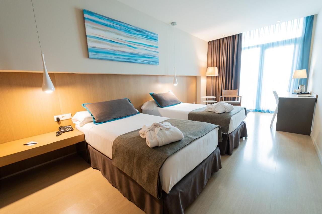 Two Connecting Double Rooms