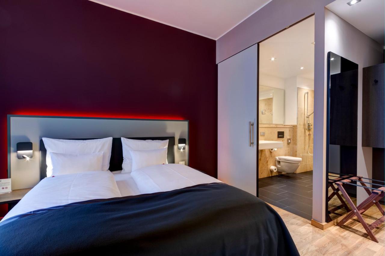 Standard Room,993758755:JPEG
