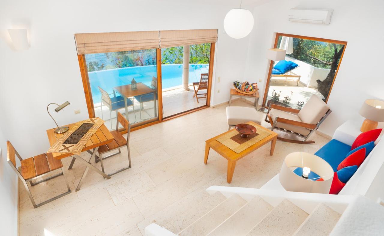 King Suite Sea View