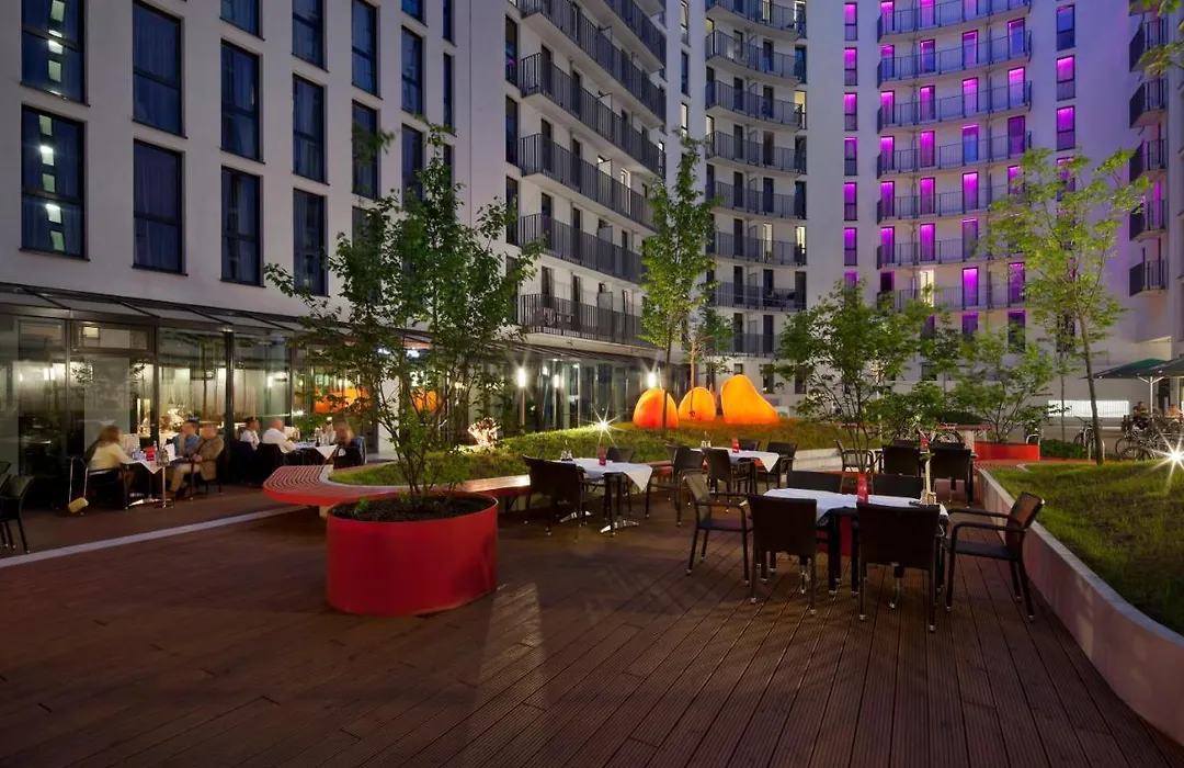 Hotel Indigo Berlin-Alexanderplatz, An Ihg Hotel-1