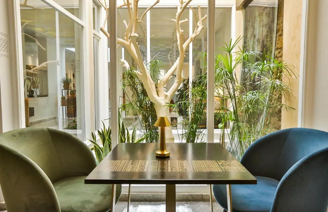Suite Azur Hotel-1