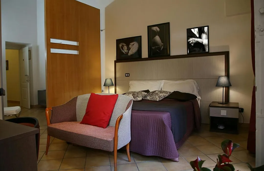 Caravaggio Hotel-1