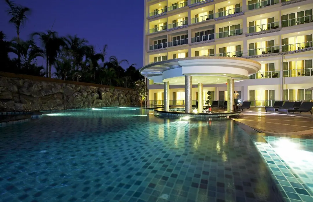 Centara Nova Hotel Pattaya-1
