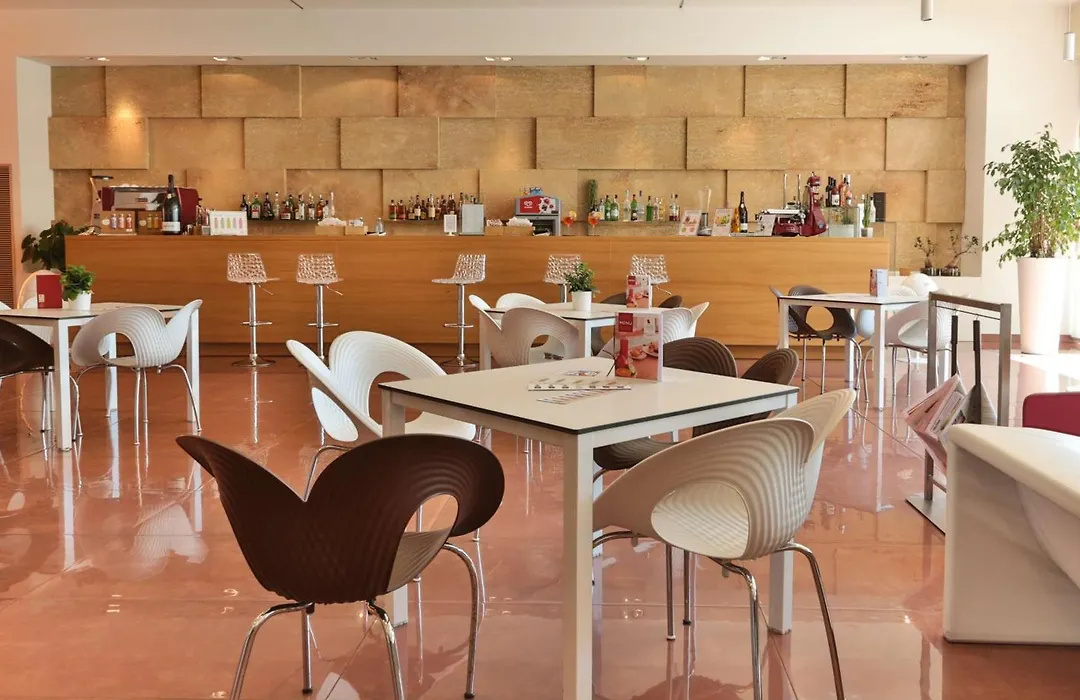 Best Western Plus Leone di Messapia Hotel&Conference-1