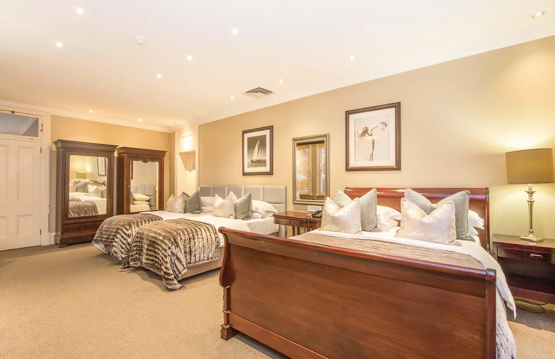 Quarters Hotel-1