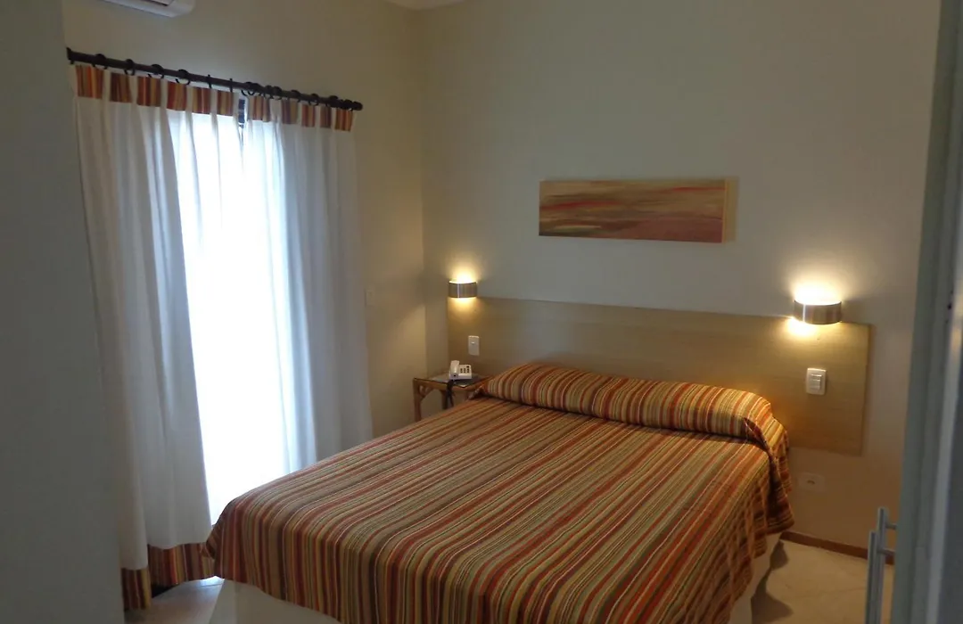 Hotel Costa Balena, Conforto e Piscina aquecida e coberta a 100m da Praia da Enseada-1