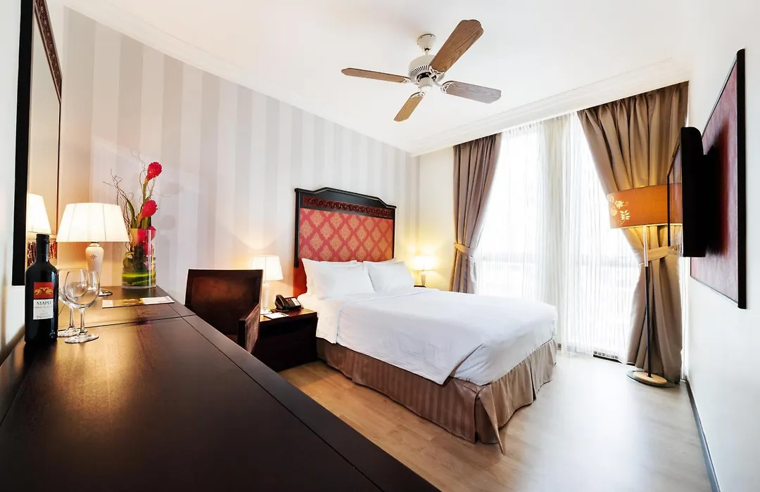 Village Hotel Albert Court By Far East Hospitality-1