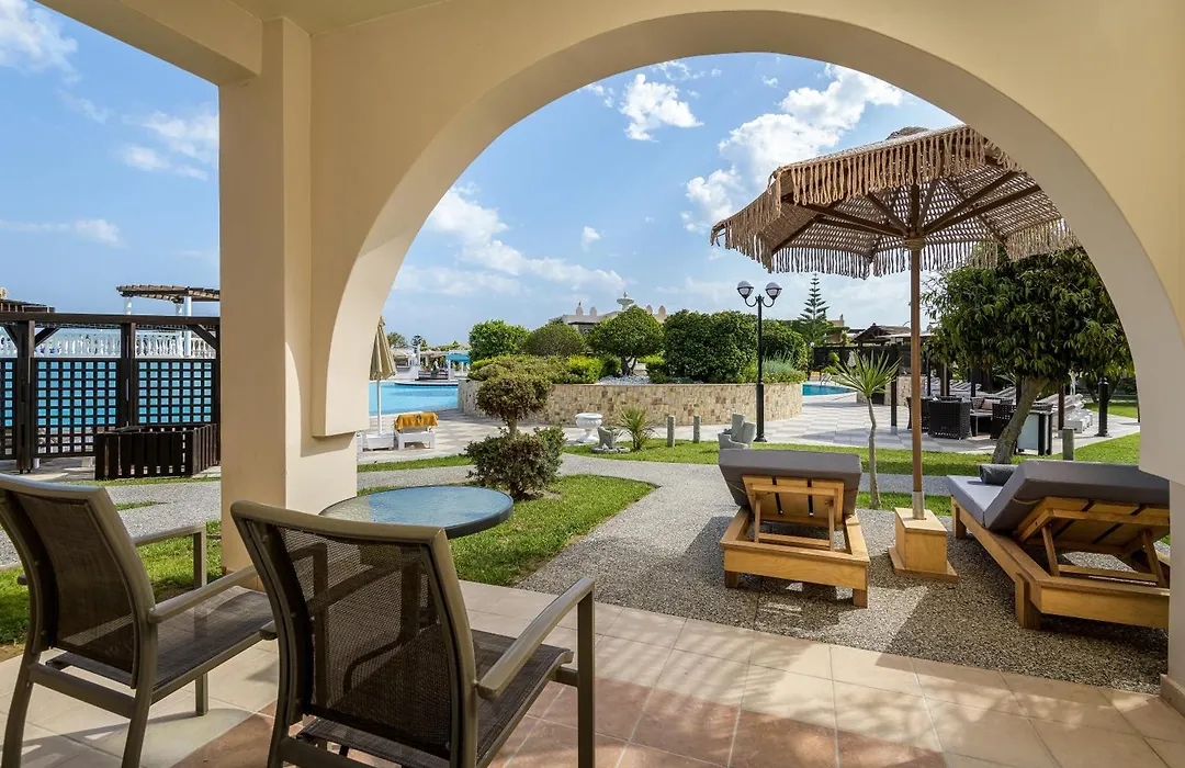 Gaia Palace-1