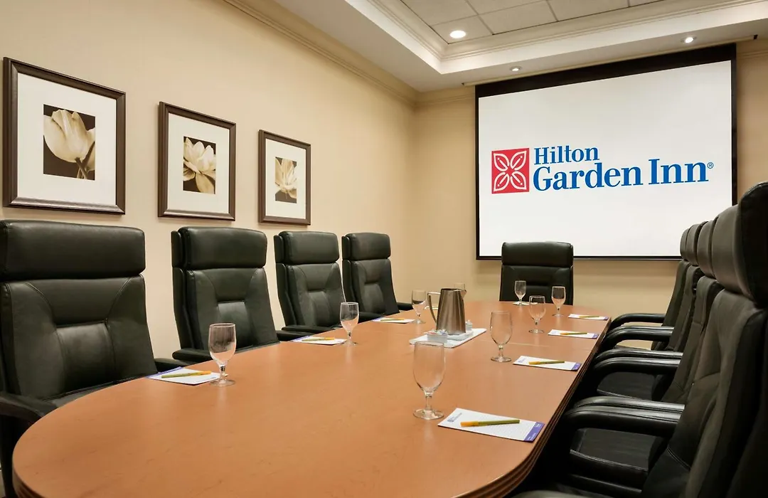 Hilton Garden Inn Toronto/Vaughan-1