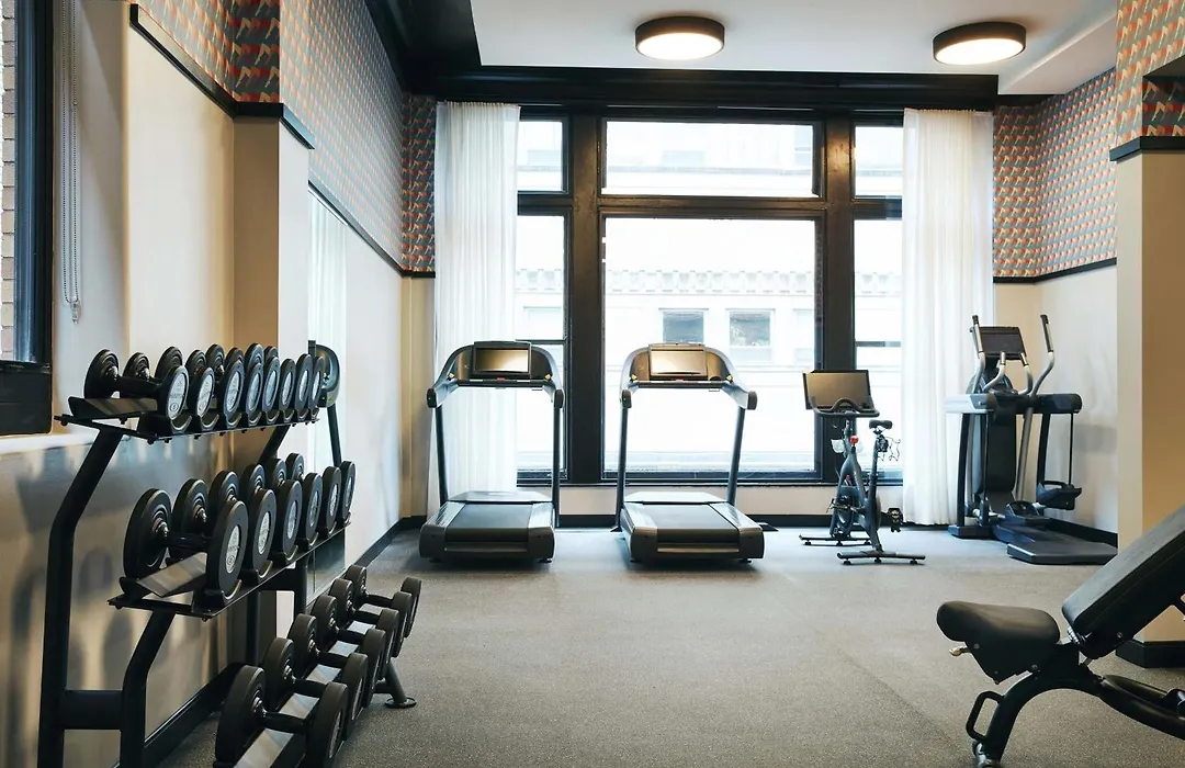 Kinley Cincinnati Downtown, A Tribute Portfolio Hotel-1
