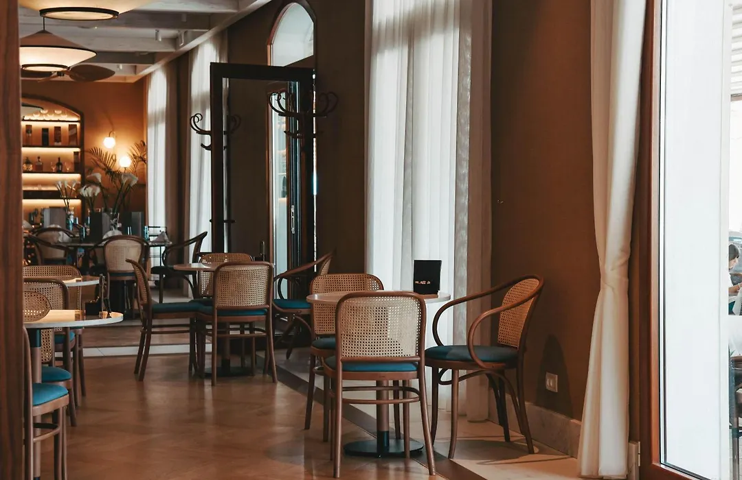 Hotel Pine-1