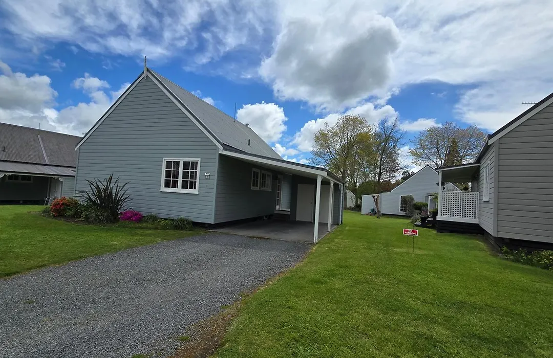 Huka Falls Resort-1