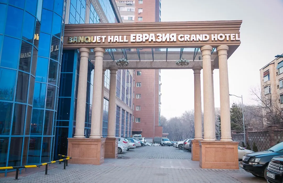 Grand Hotel Eurasia-1