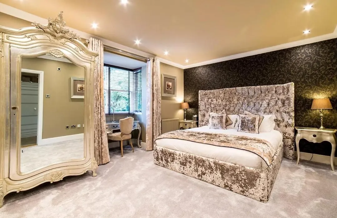 Derby Manor-1
