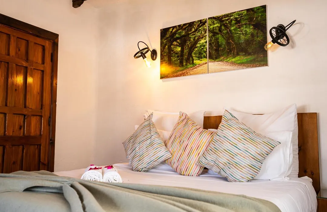 Resort Hotel El Cortijo & Spa-1