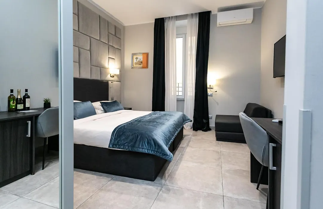 Cesare Ai Cavalieri Suites-1
