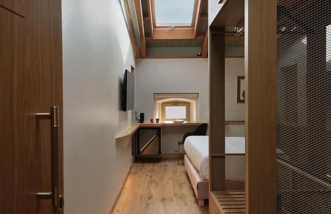 Domus Blanc Boutique Hotel-1
