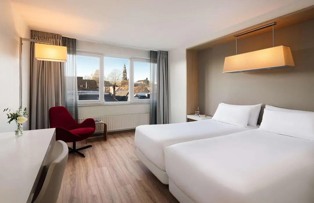 NH Groningen Hotel-1