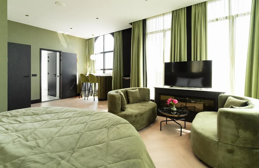 Van Der Valk Theaterhotel De Oranjerie-1