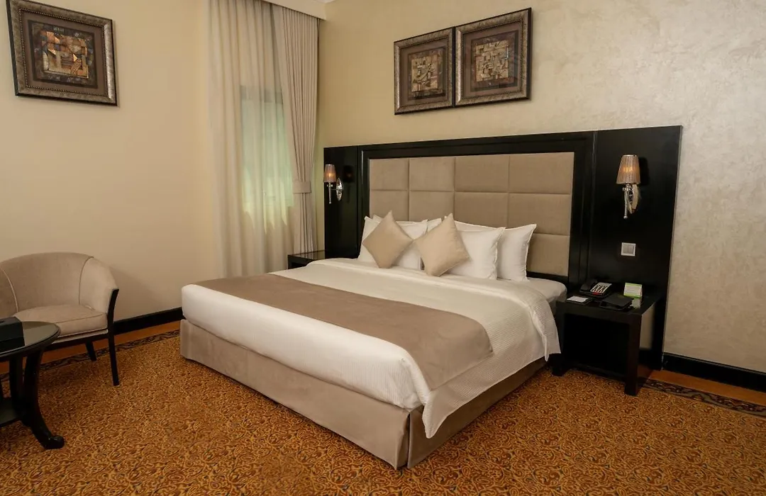 Royal Grand Suite Hotel-1
