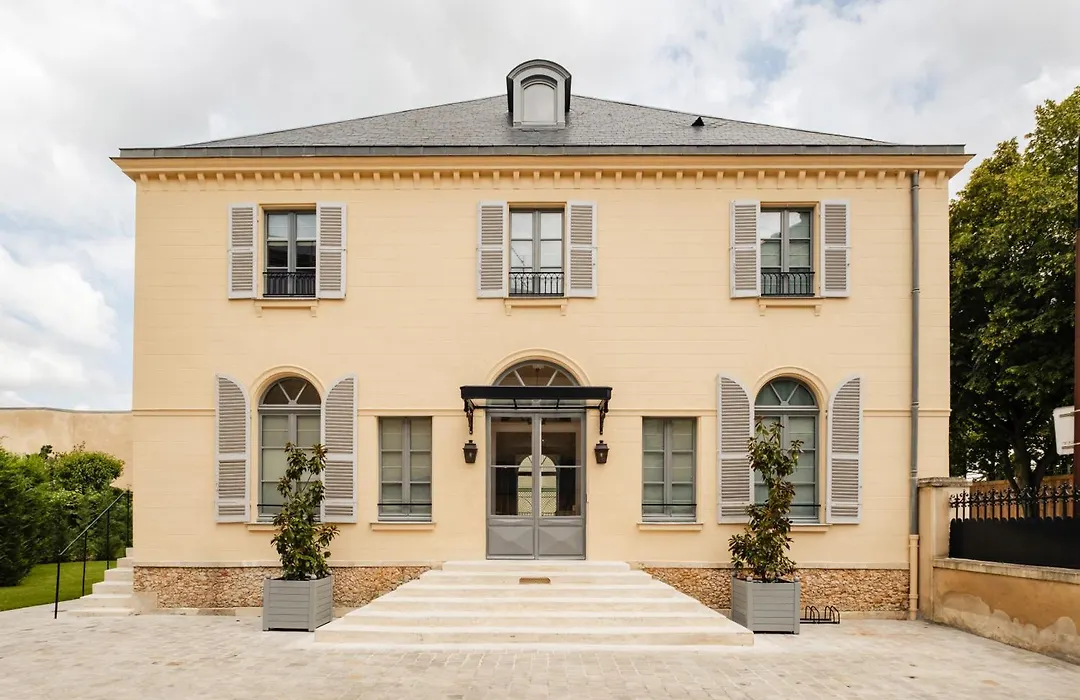 Hotel Les Lumieres - Relais & Chateaux-1