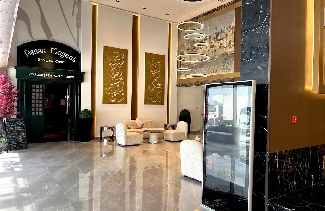 Social Hotel-1