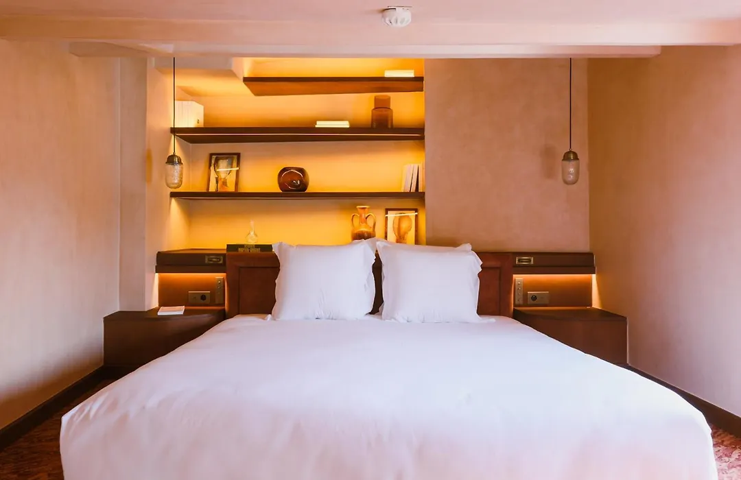Boutique Hôtel Konfidentiel-1