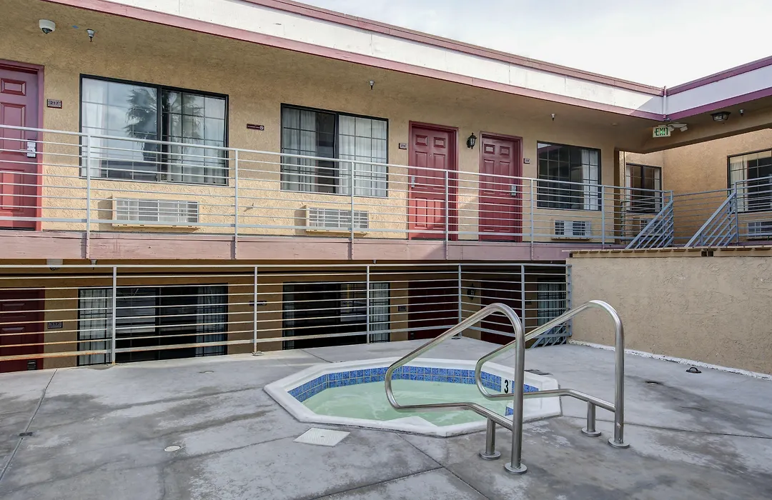 Hotel Pacific, Manhattan Beach-1