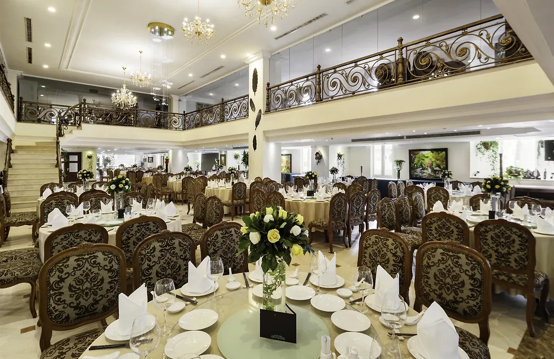 Hotel Grand Saigon-1