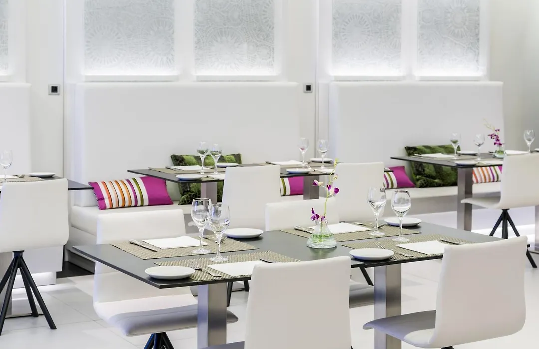 Ilunion Suites Madrid-1