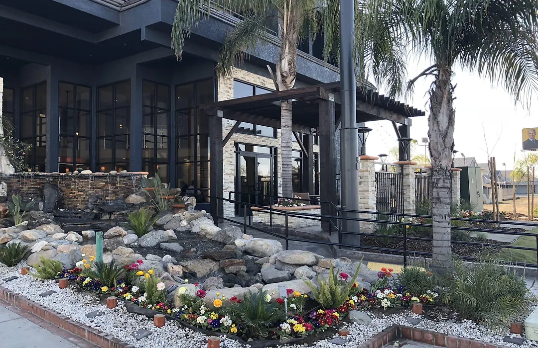 Country Inn & Suites By Radisson, Bakersfield, Ca-1
