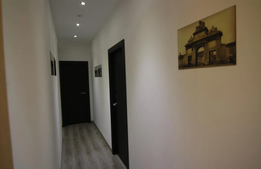 Hostal MH Fuencarral-1