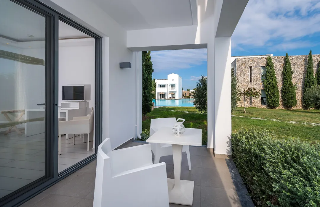 Diamond Deluxe Hotel - Adults Only & Spa-1