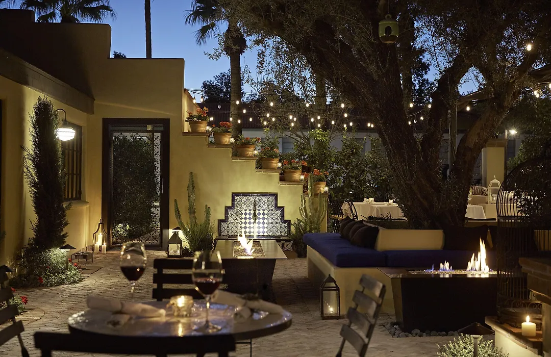 Bespoke Inn Scottsdale-1