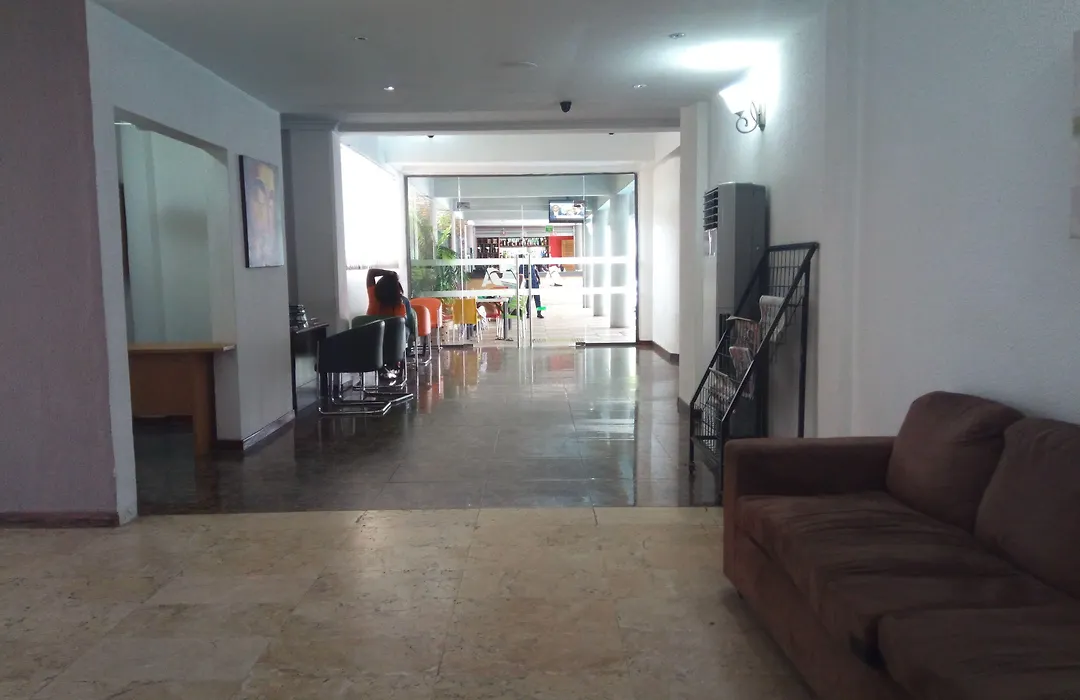 Airport View Hotel-1