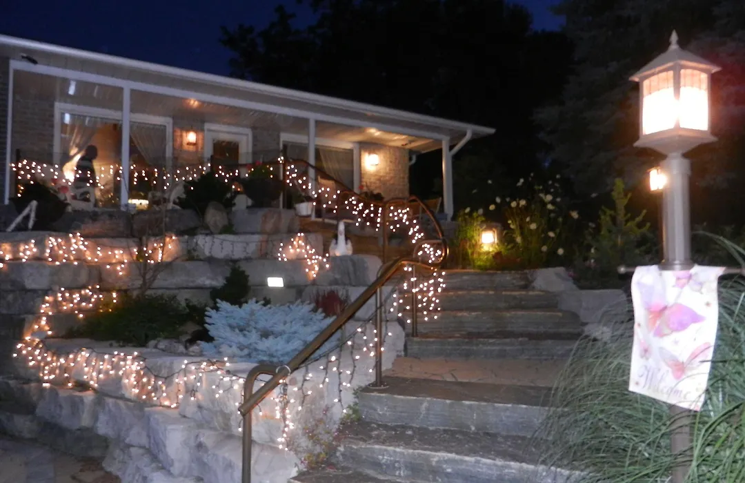 A Garden Stroll Bed & Breakfast-1
