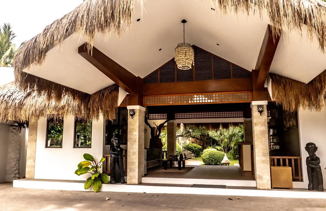 Pura Vida Beach & Dive Resort-1