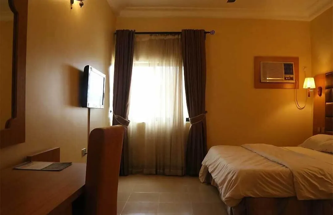 Top View Hotels-1