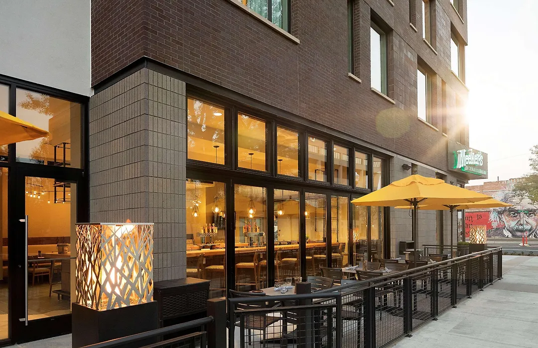 Doubletree By Hilton Greeley At Lincoln Park-1